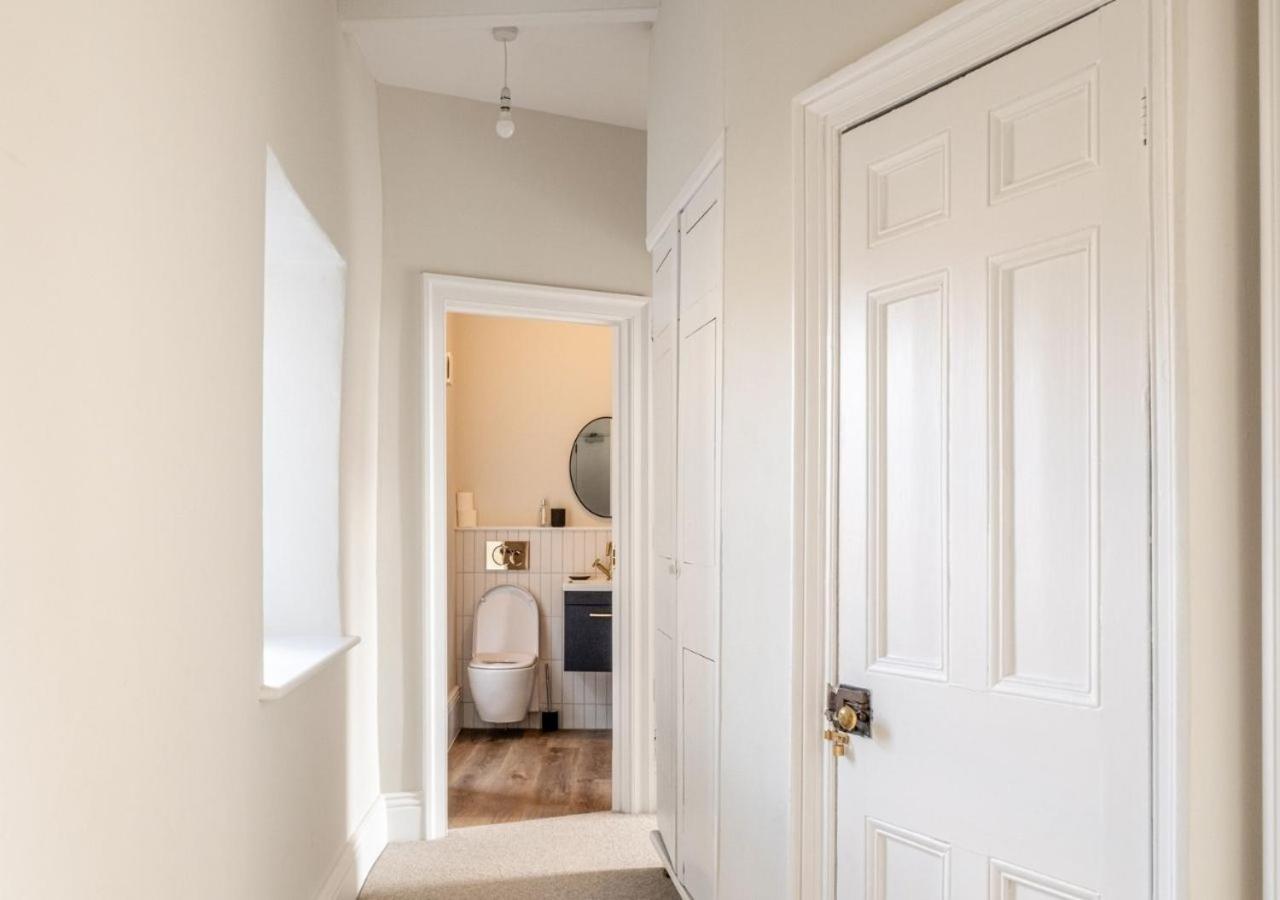 Hitchmans Mews - Stunning 2Bd In Chipping Norton! Apartment Exterior photo