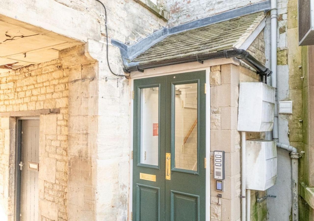 Hitchmans Mews - Stunning 2Bd In Chipping Norton! Apartment Exterior photo