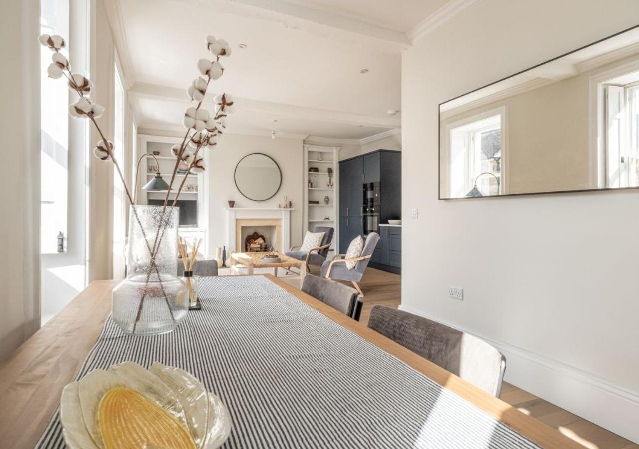 Hitchmans Mews - Stunning 2Bd In Chipping Norton! Apartment Exterior photo