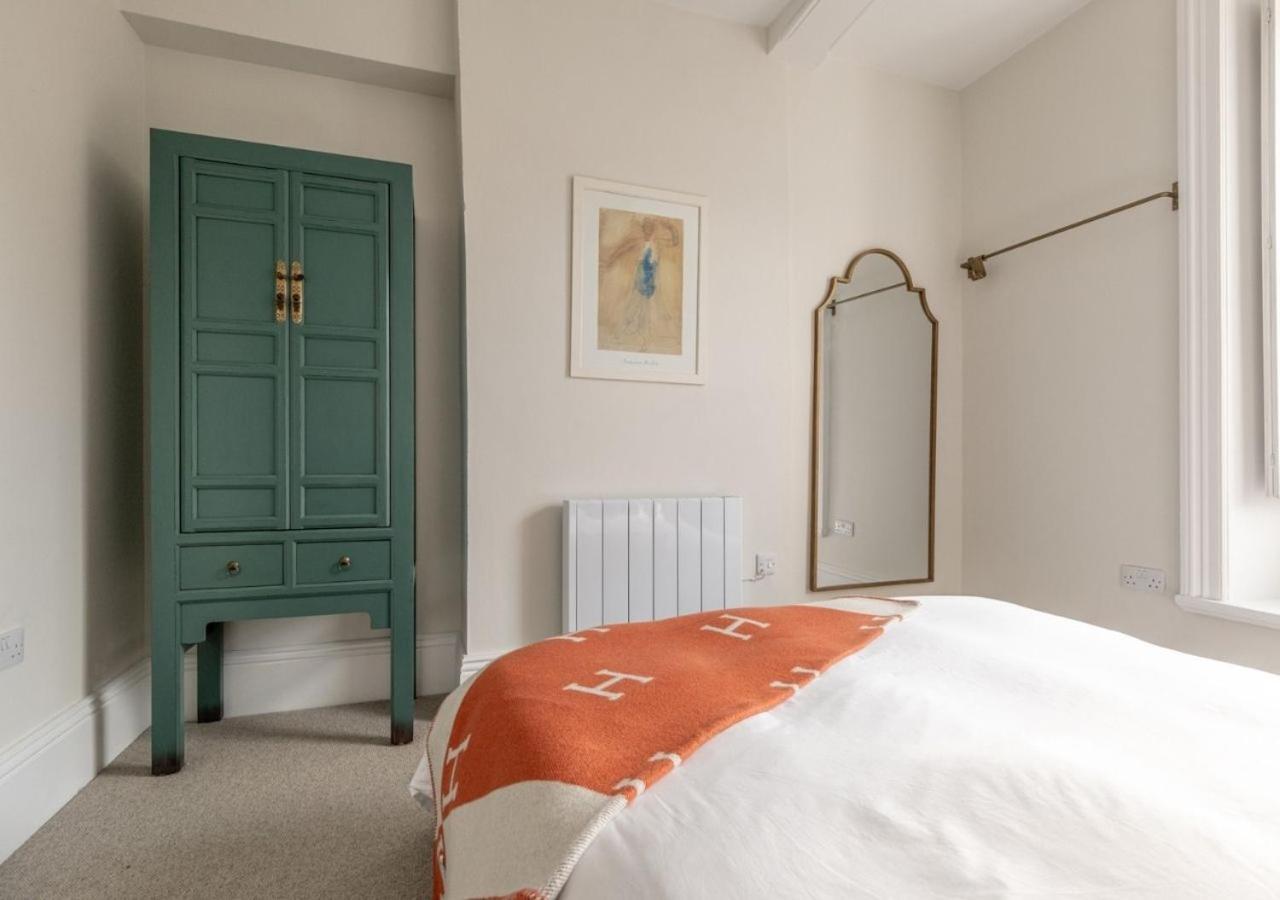 Hitchmans Mews - Stunning 2Bd In Chipping Norton! Apartment Exterior photo