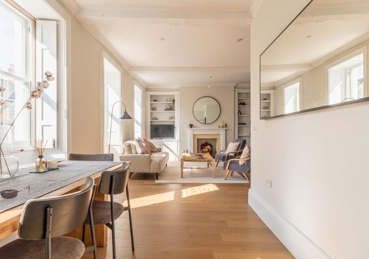 Hitchmans Mews - Stunning 2Bd In Chipping Norton! Apartment Exterior photo